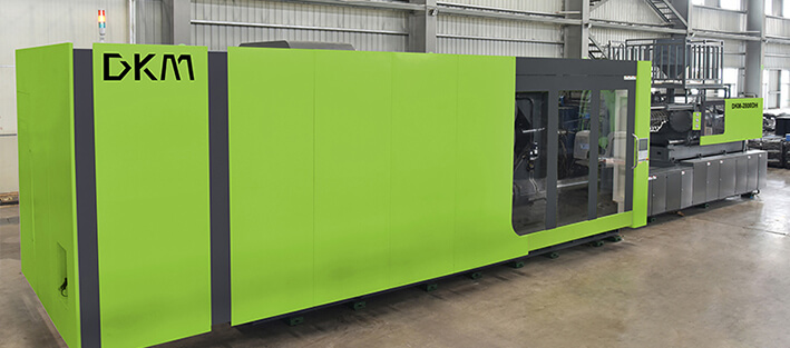 Z6尊龙DF东风注塑机2800吨